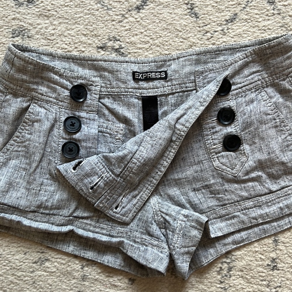 Short Shorts - Picture 4 of 5